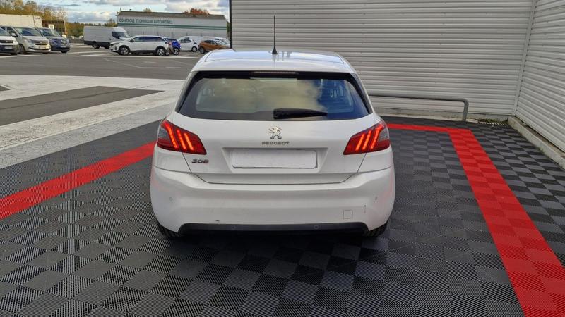 Peugeot 308 BlueHDI 130ch Eat8 Active Business