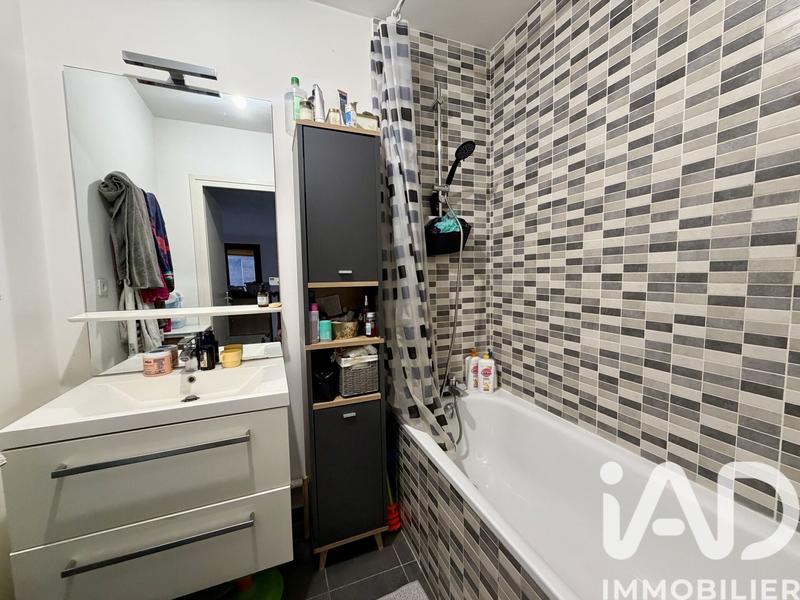 Appartement - 82 m² - 4 pièces