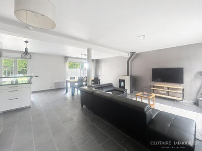 Maison - 140 m² - 6 pièces