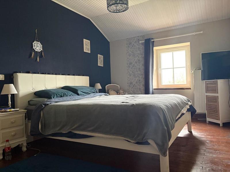 Maison - 219 m² - 8 pièces