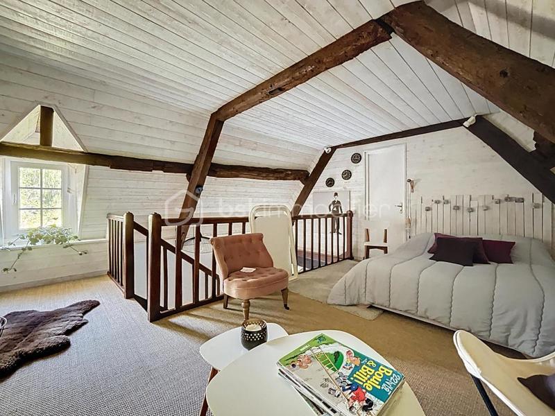 Demeure - 140 m² - 5 pièces