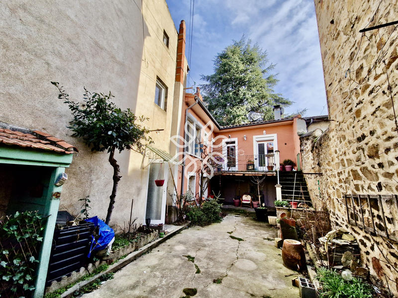 Maison - 120 m² - 6 pièces