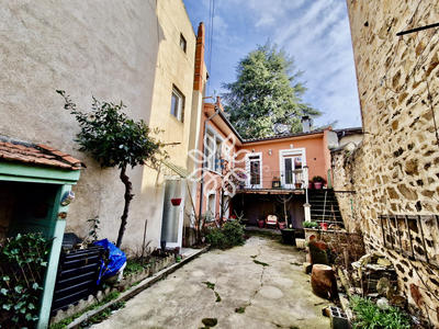 Maison - 120 m² - 6 pièces