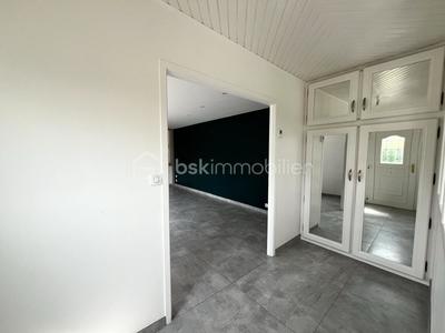 Maison - 157 m² - 4 pièces