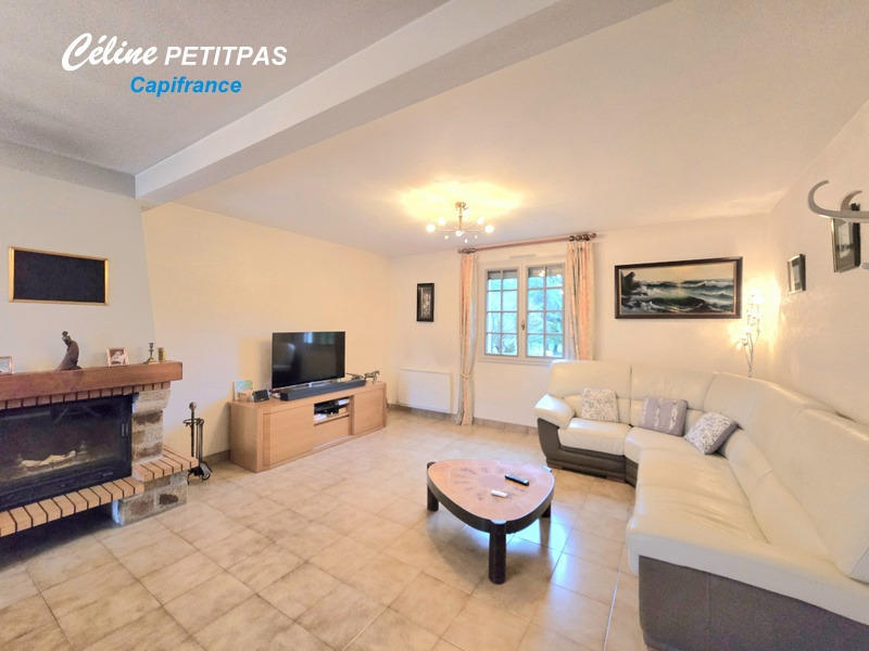 Maison - 127 m² - 6 pièces