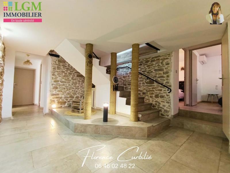 Maison - 186 m² - 6 pièces