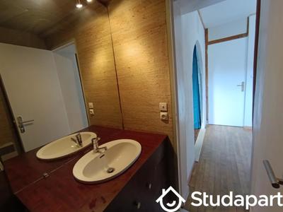 Chambre - 17 m² - 1 pièce