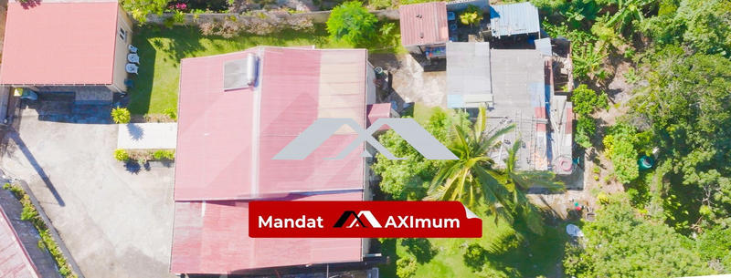 Maison - 110 m² - 4 pièces