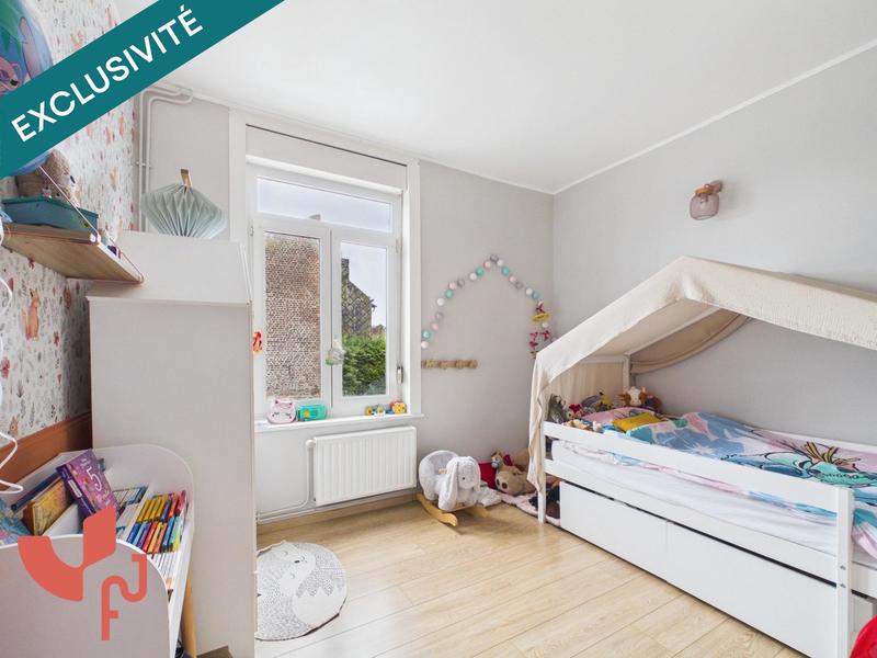 Maison - 90 m² - 5 pièces