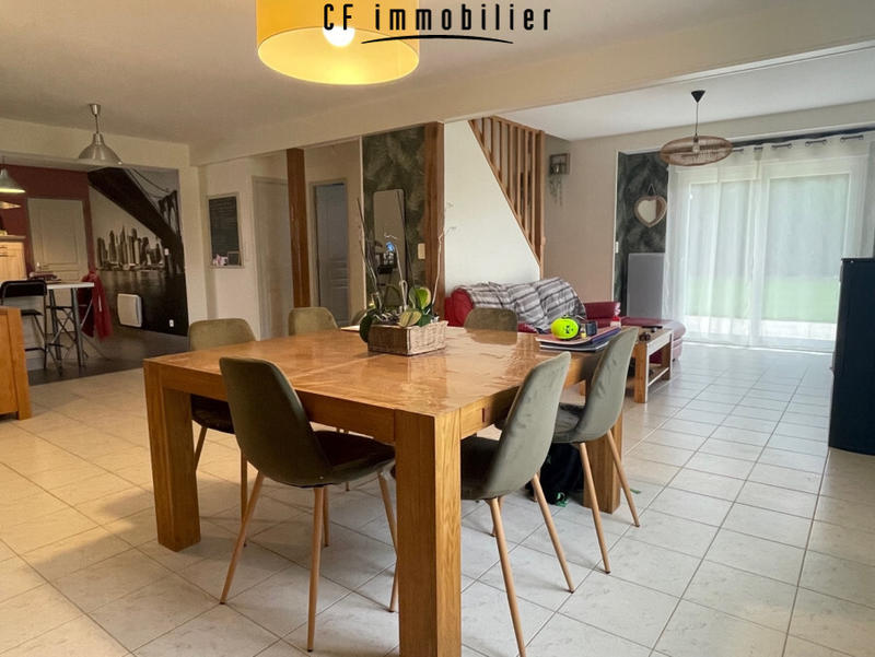 Maison - 138 m² - 7 pièces