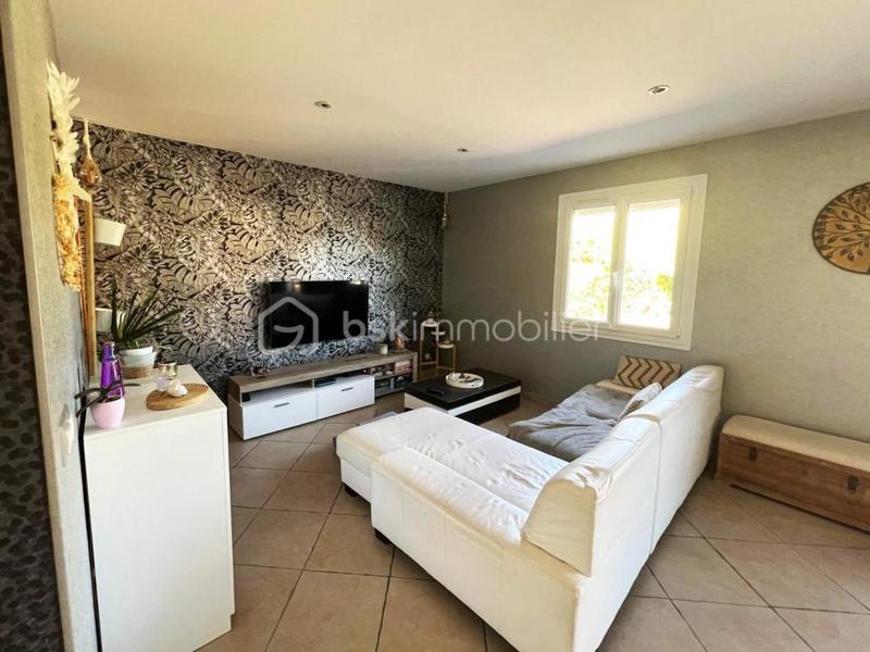 Maison - 144 m² - 8 pièces