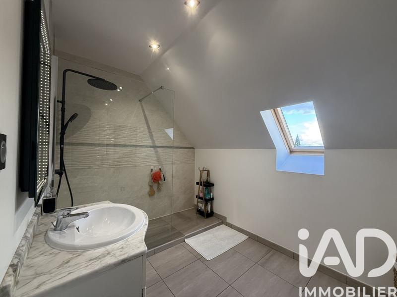 Maison - 155 m² - 7 pièces