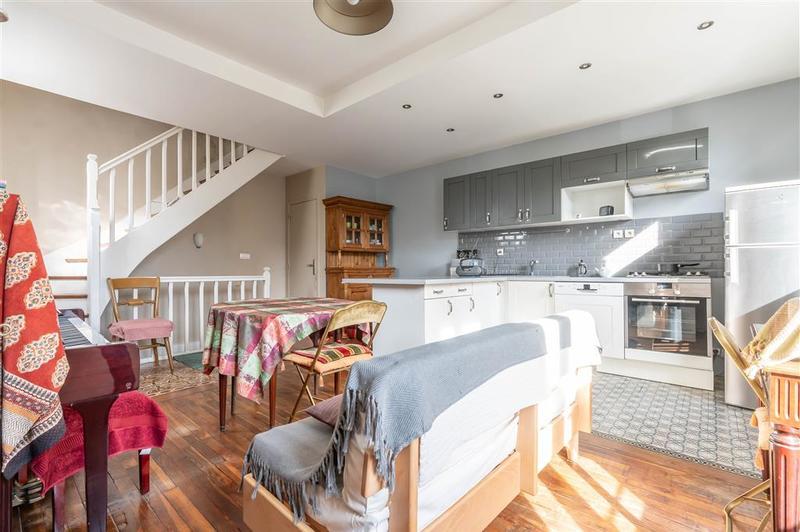 Maison - 74 m² - 4 pièces