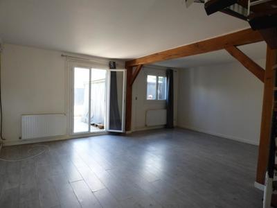 Maison de ville - 100 m² - 5 pièces