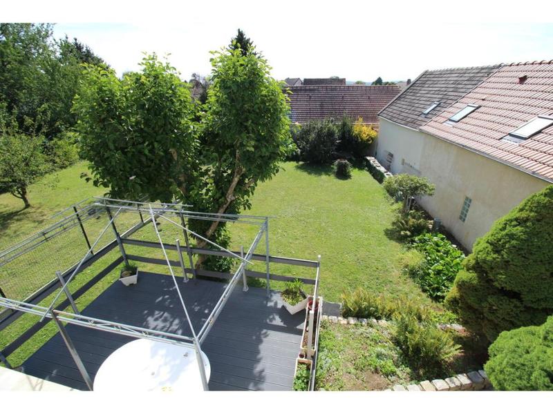 Maison - 147 m² - 8 pièces