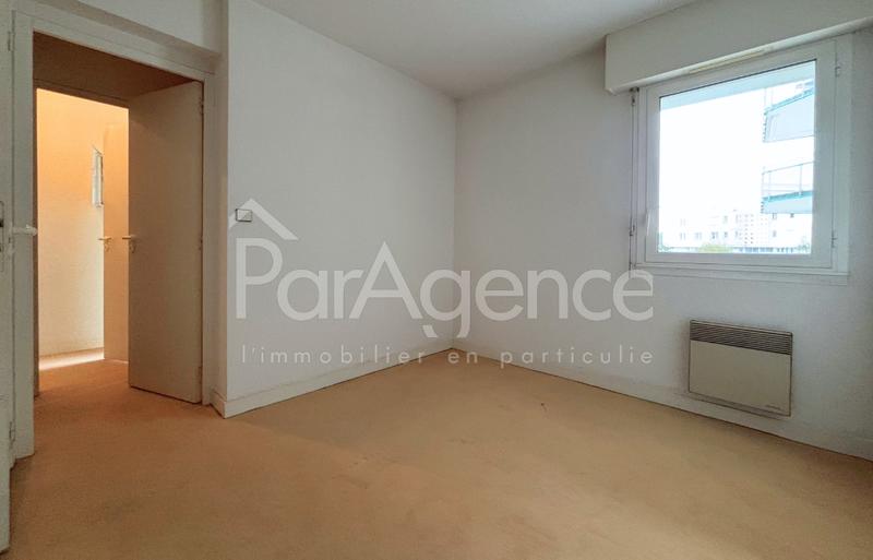 Appartement - 81 m² - 3 pièces