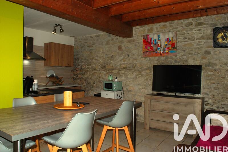 Maison de village - 130 m² - 4 pièces