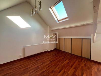 Studio - 27 m² - 1 pièce