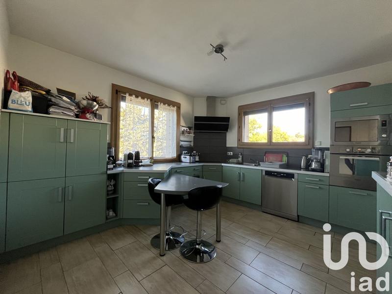 Maison - 180 m² - 7 pièces