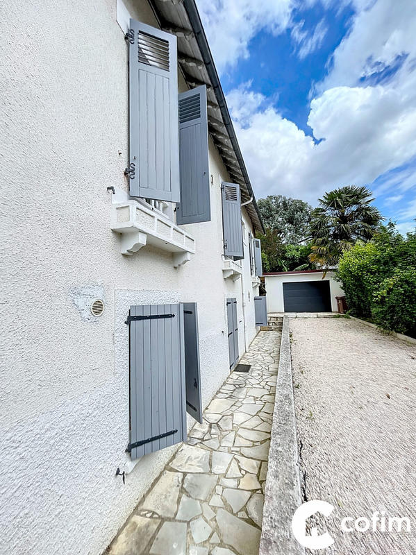 Maison - 138 m² - 5 pièces