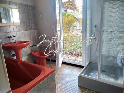 Maison - 77 m² - 3 pièces