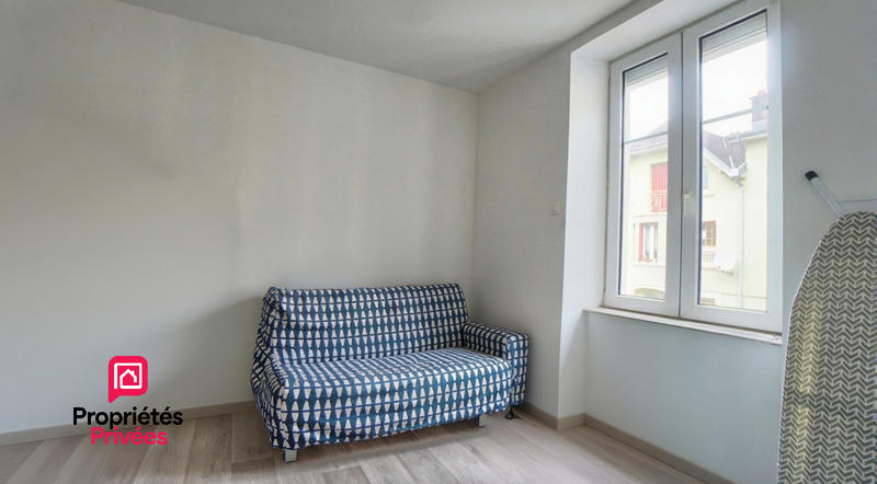 Immeuble - 226 m² - 9 pièces