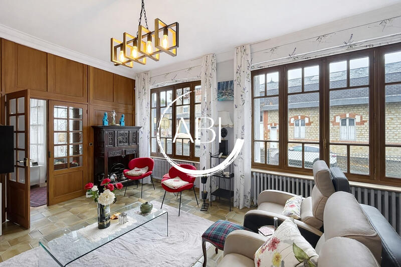 Maison - 122 m² - 6 pièces