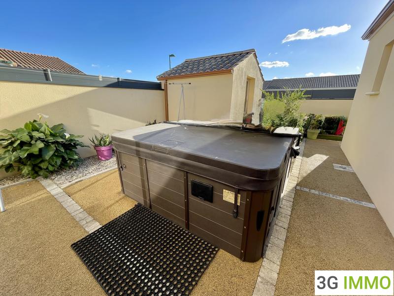 Maison - 111 m² - 5 pièces