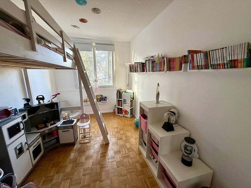 Appartement - 77 m² - 4 pièces