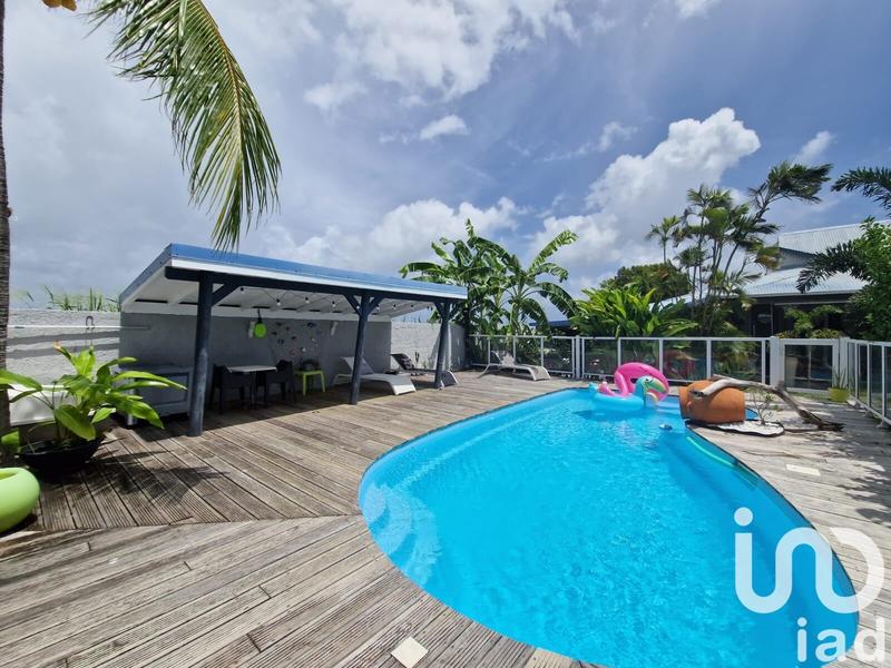 Maison - 135 m² - 6 pièces