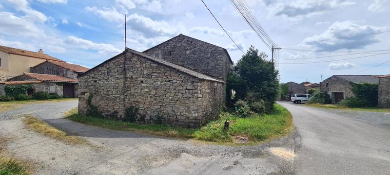 Grange - 74 m² - 3 pièces