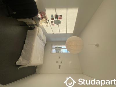 Chambre - 11 m² - 1 pièce