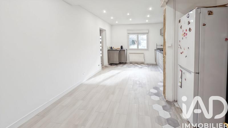 Maison - 95 m² - 4 pièces