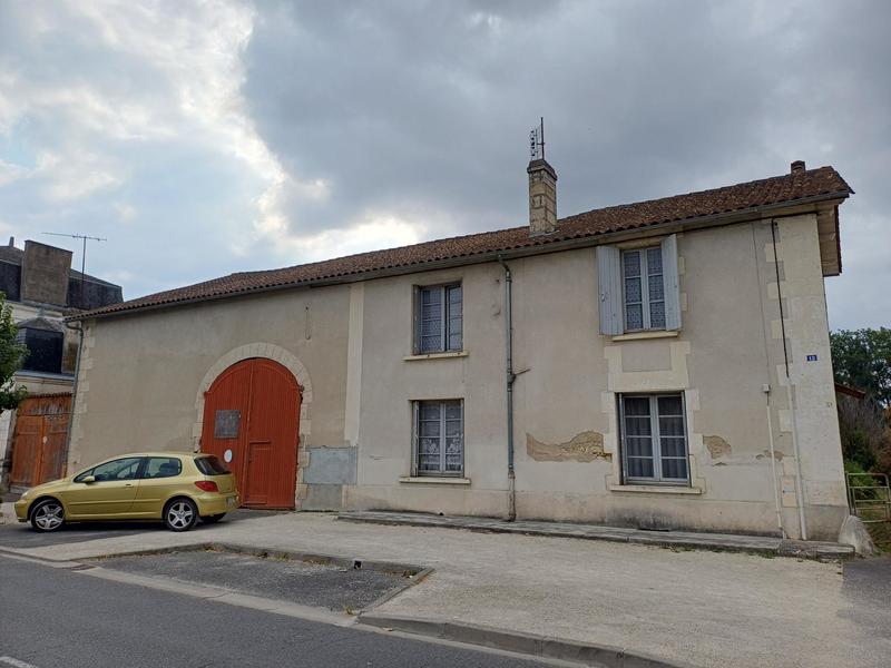 Maison - 146 m² - 7 pièces