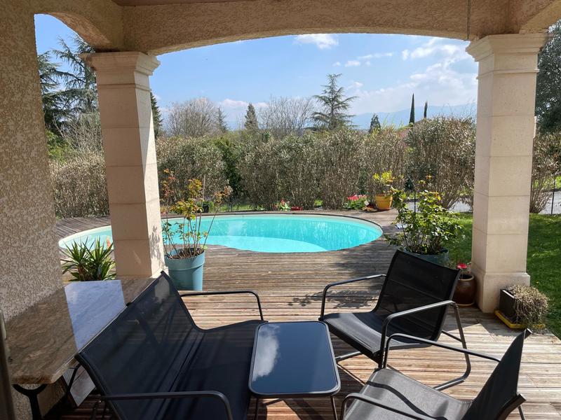 Maison - 95 m² - 4 pièces