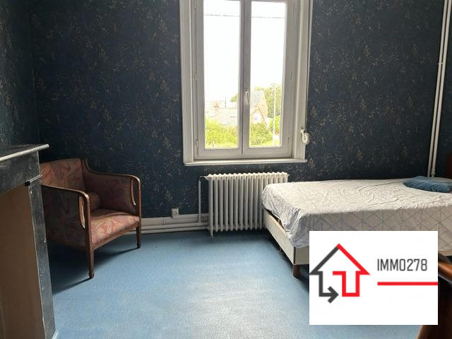 Maison - 227 m² - 12 pièces
