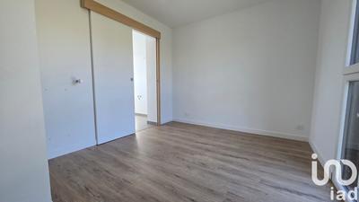 Maison - 98 m² - 6 pièces