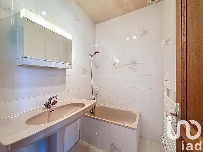 Maison - 270 m² - 7 pièces