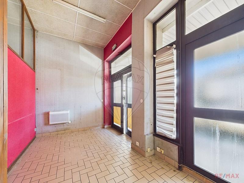 Local commercial - 61 m² - 2 pièces