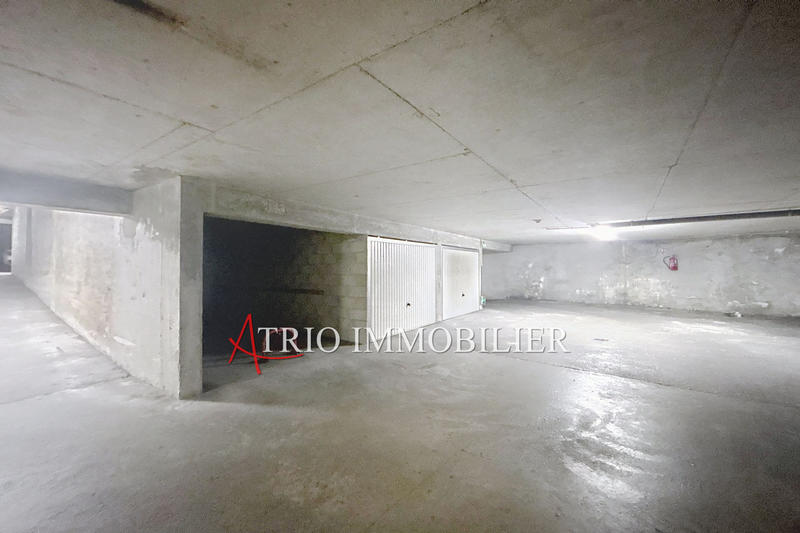 Parking / Garage - 13 m²