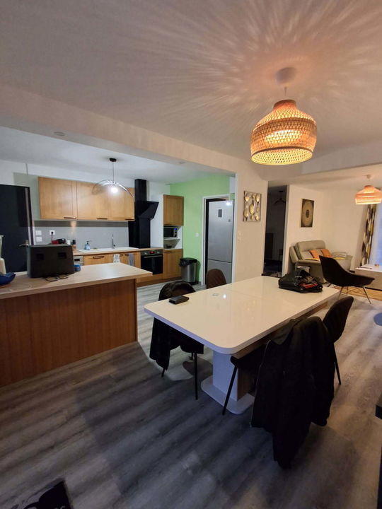 Maison - 88 m² - 5 pièces