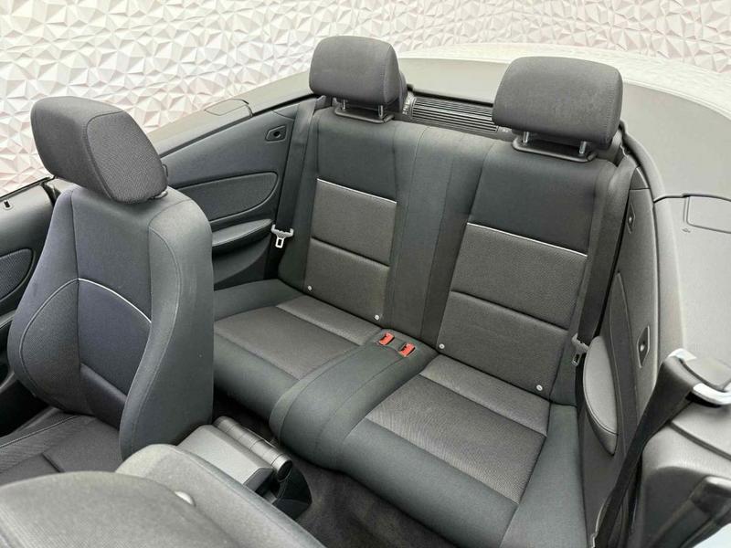 Bmw 118 Série 1 (E88) Cabriolet 118d 2.0 d 16v 143 Cv