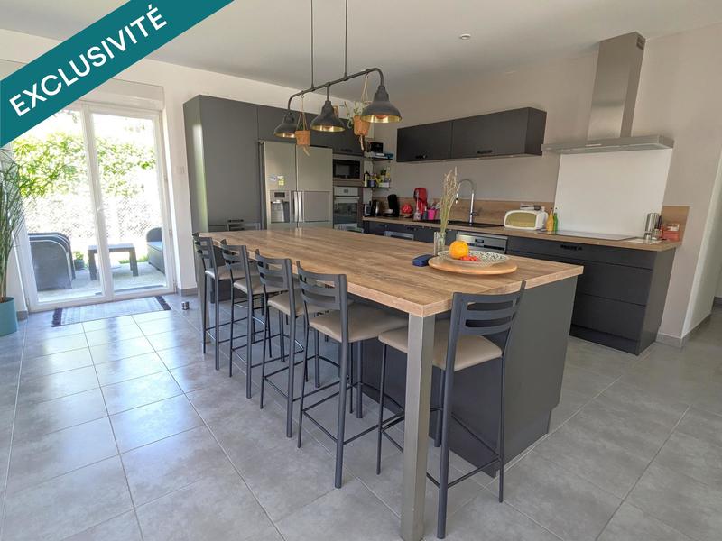 Maison - 106 m² - 4 pièces