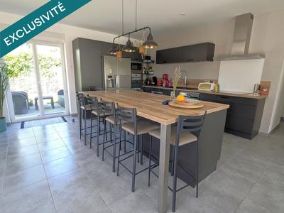 Maison - 106 m² - 4 pièces