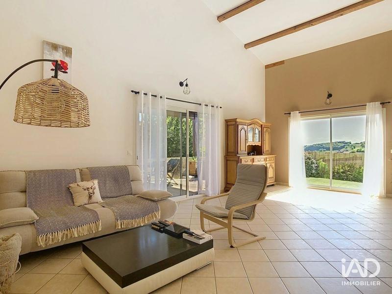 Maison - 160 m² - 5 pièces