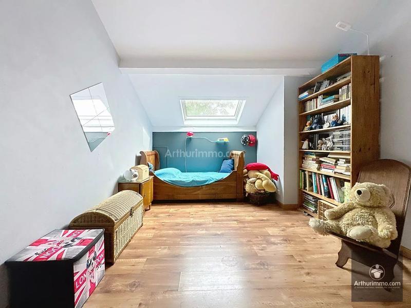 Maison - 303 m² - 10 pièces