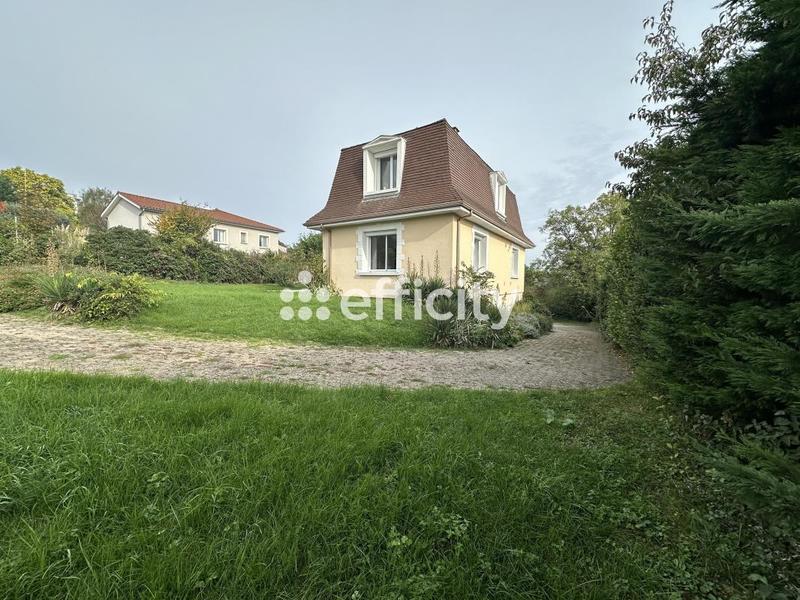 Maison - 112 m² - 5 pièces