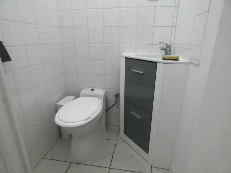 Local commercial - 142 m²