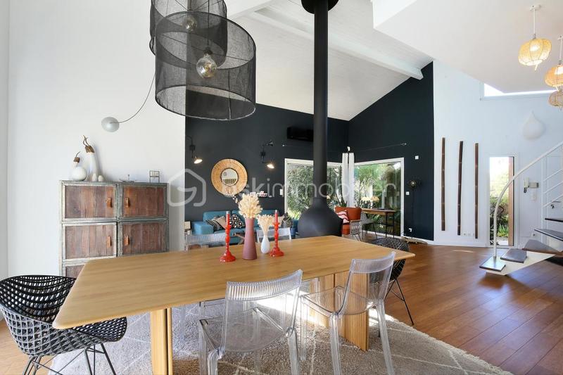 Villa - 177 m² - 5 pièces