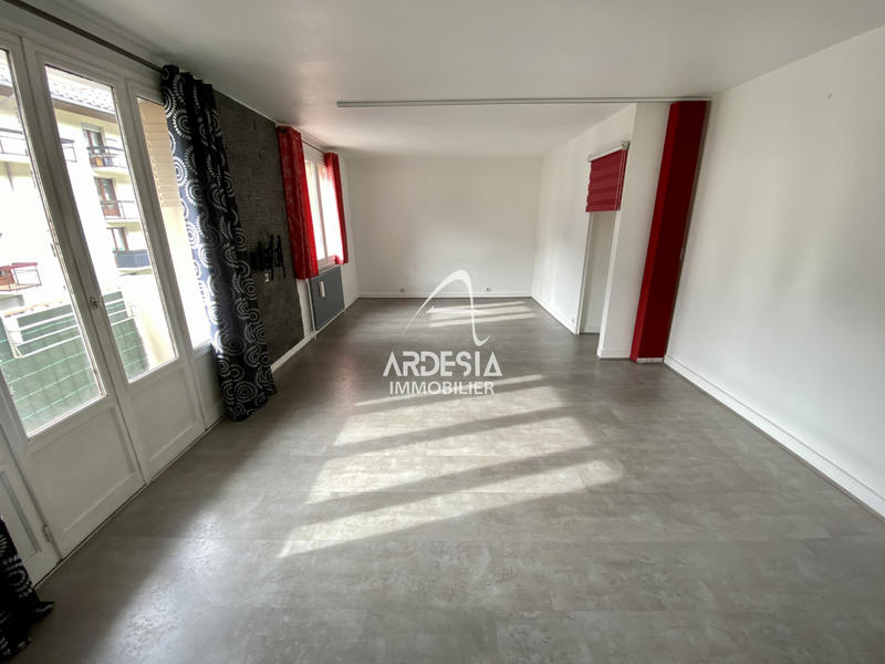 Appartement - 76 m² - 3 pièces